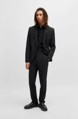 Camisa slim fit en popelín de algodón con tapeta en contraste