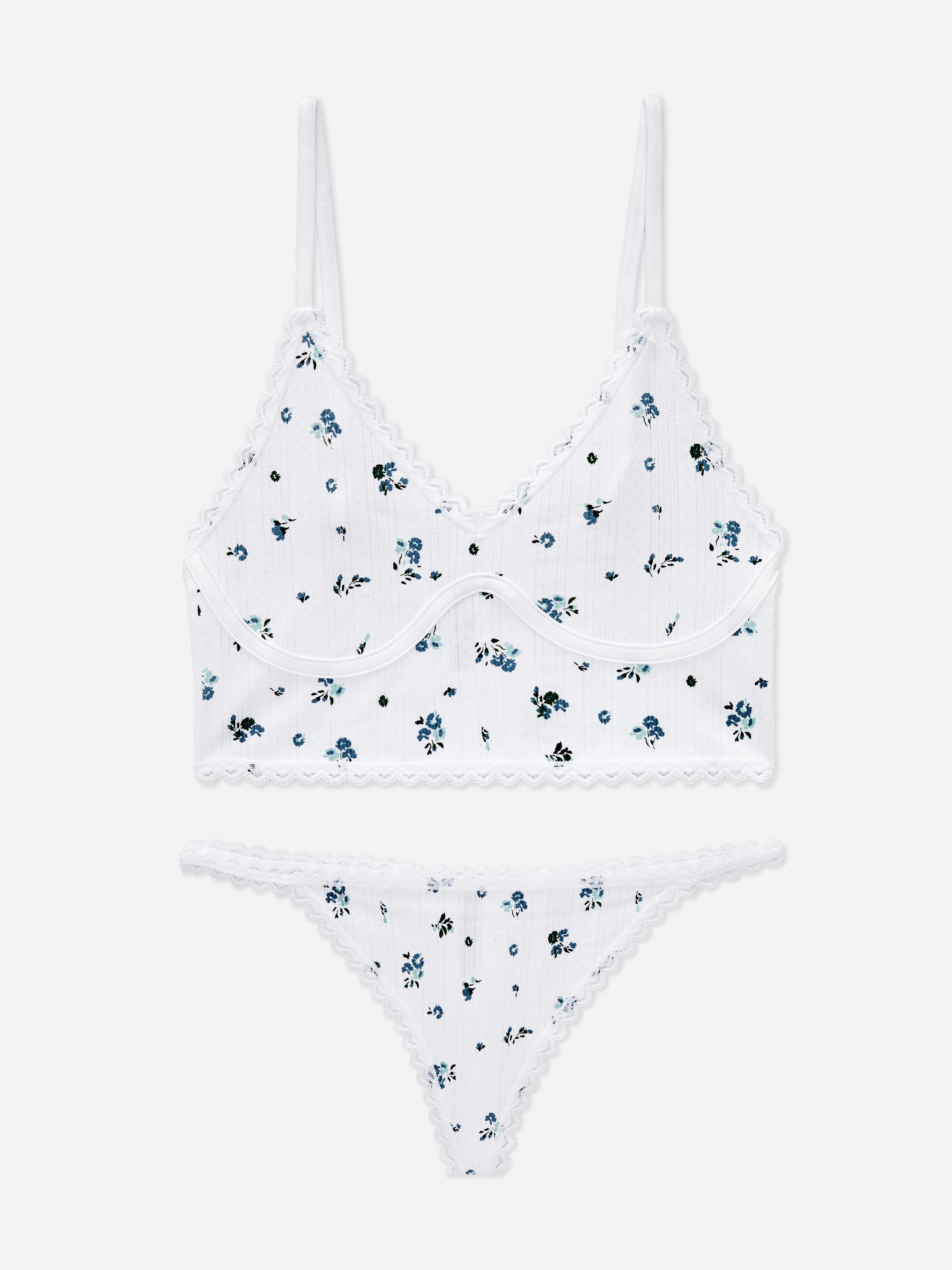 Juego de bralette largo y tanga sin costuras