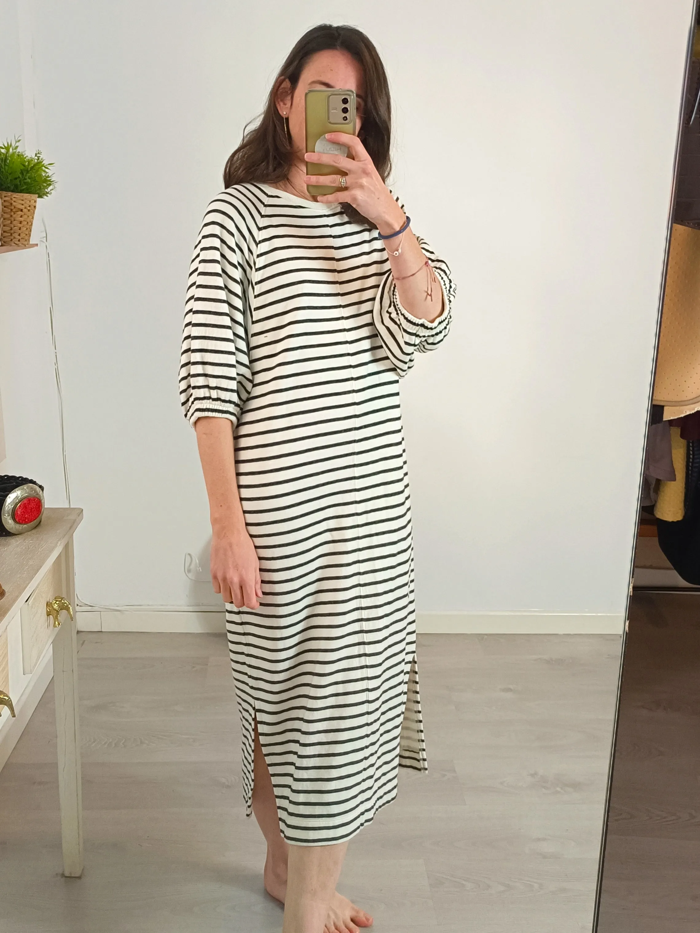 SOAKED IN LUXURY. Vestido midi rayas T.s