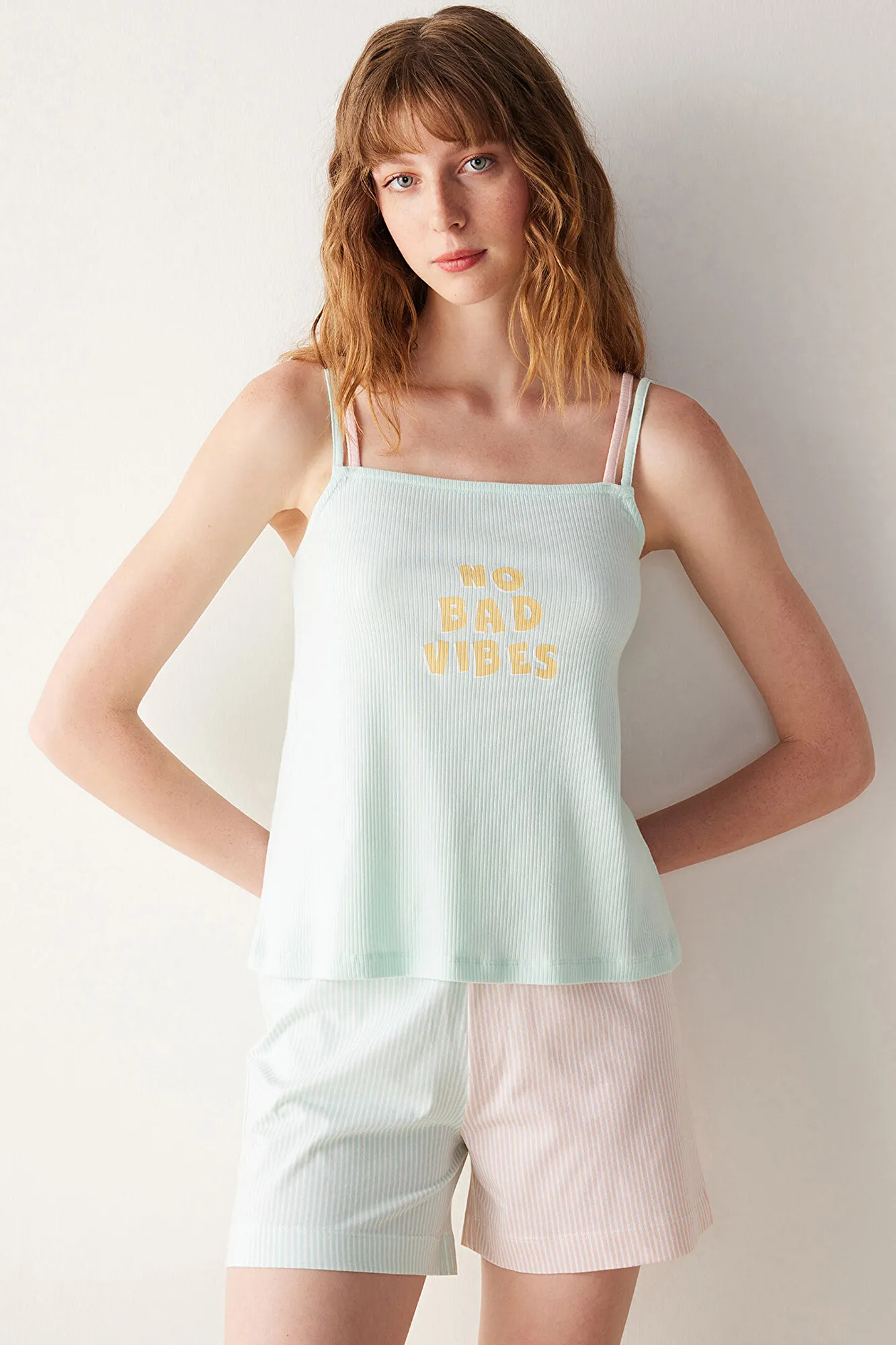 Top de pijama verde menta Happiness