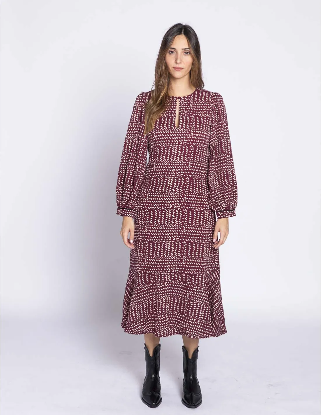 VESTIDO MIDI BURDEOS MOTAS BLANCAS SKATIE
